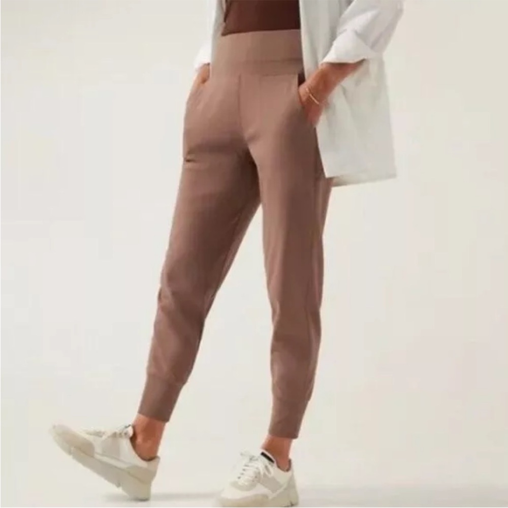 ATHLETA Venice Hight Waist Jogger Rustic Beige Size XL